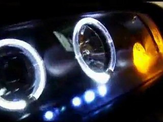 Claudia Fernández y cortina de El Garage Uruguay -05.06.2010