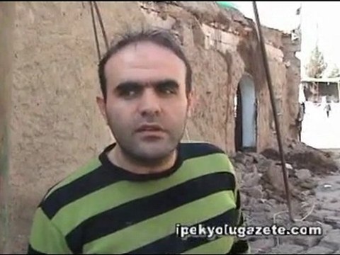 Yagmur Bir Evin Duvarını Yıktı - Nusaybin Haber