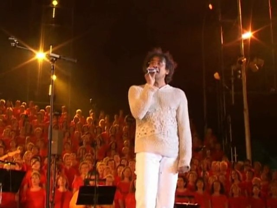 La fille d'avril - Laurent Voulzy (Spectacle 2005 - Extrait du film officiel)