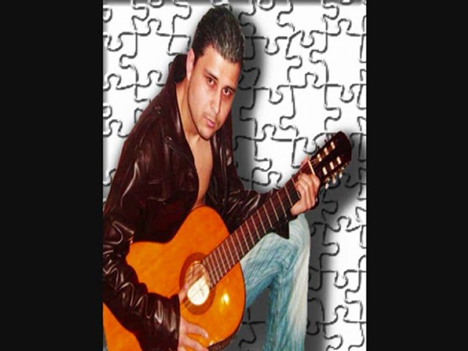 Ferdi Tayfur'a Benzeyen Ses