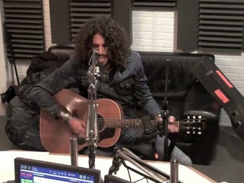 Medi - How Would You Do It - Session Acoustique OÜI FM