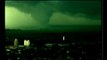 USA - Oklahoma, arriva il tornado sulla cittadina di Hennessey