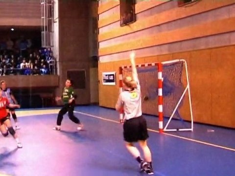 Au Fond des Filets : HB POLE SUD 38 EE / LA GARDE (N2F hand)