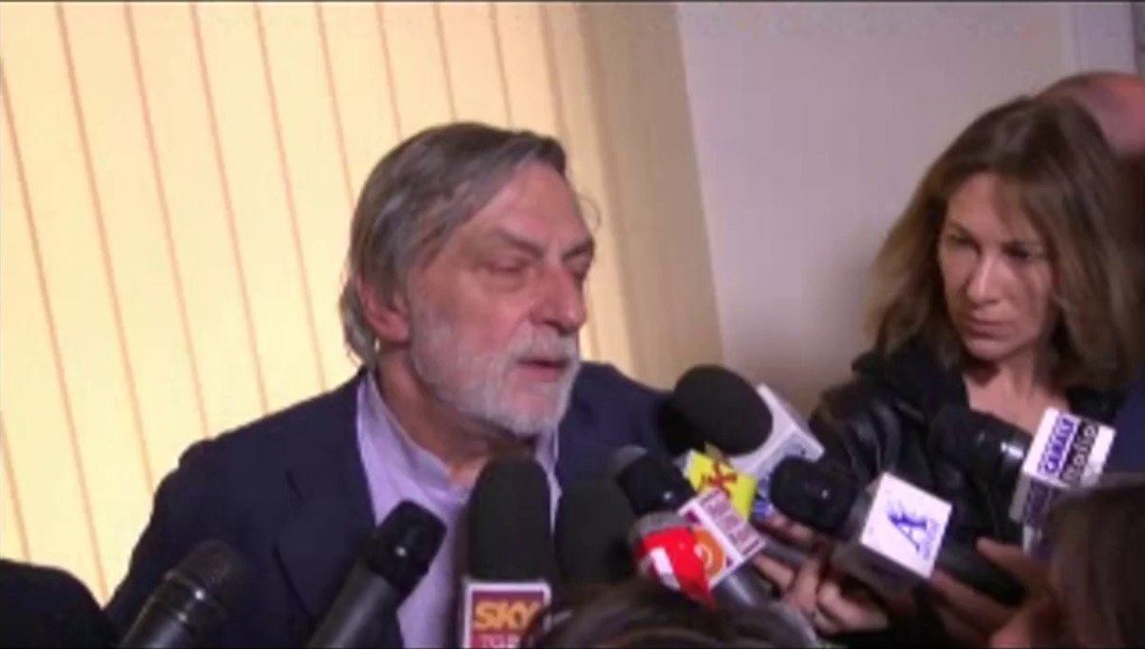 Emergency - La conferenza stampa di Gino Strada