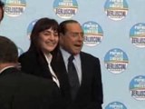 Berlusconi La Russa e il contestatore