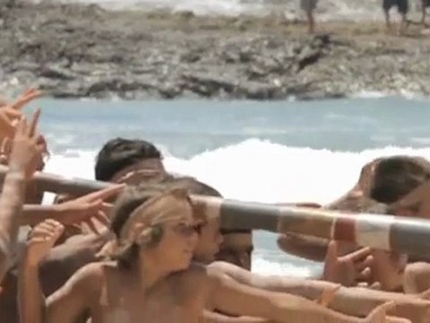 Slater warms up for Quiksilver Pro Gold Coast