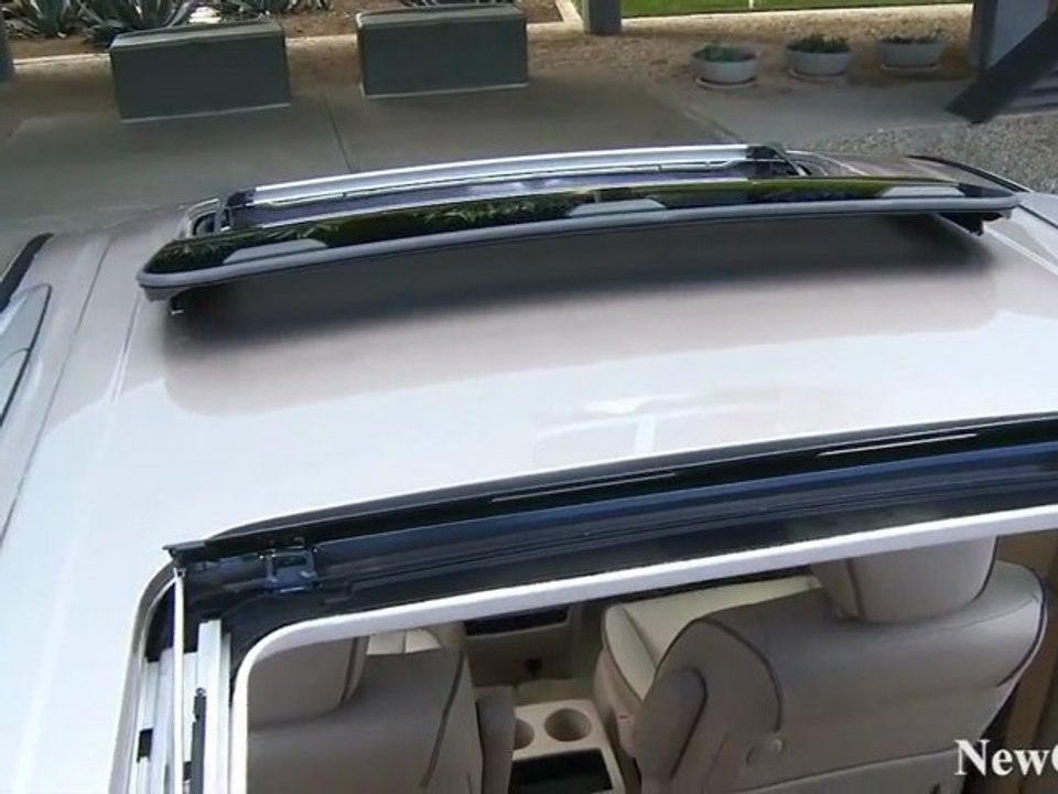 NewCa.com: 2011 Autoshow: Nissan Quest - Canadian Premiere