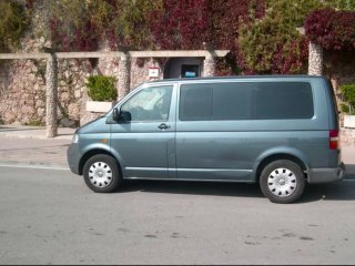 GIRONA AIRPORT TO BARCELONA-BARCELONA COACH HIRE-PRICES-VIDEO