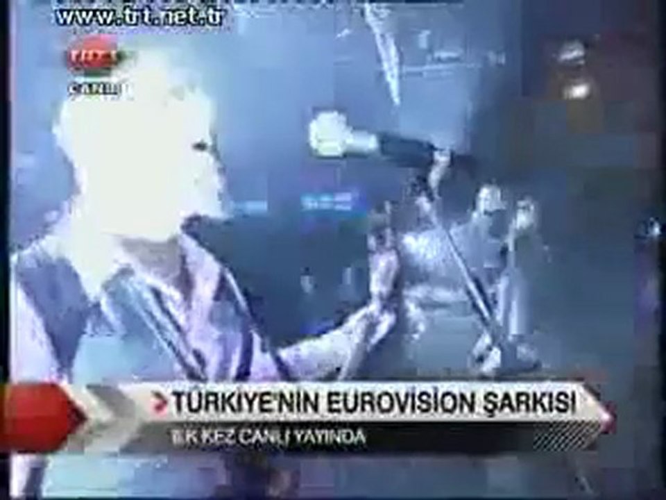 Yüksek Sadakat  Live İt Up Eurovision Şarkımız  2011