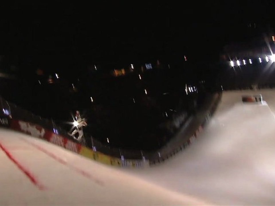 TTR Tricks - Peetu Piiroinen Snowboarding Tricks at Air & Style Innsbruck