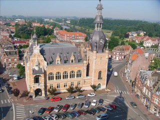 DU HAUT DU CLOCHER DE COMINES