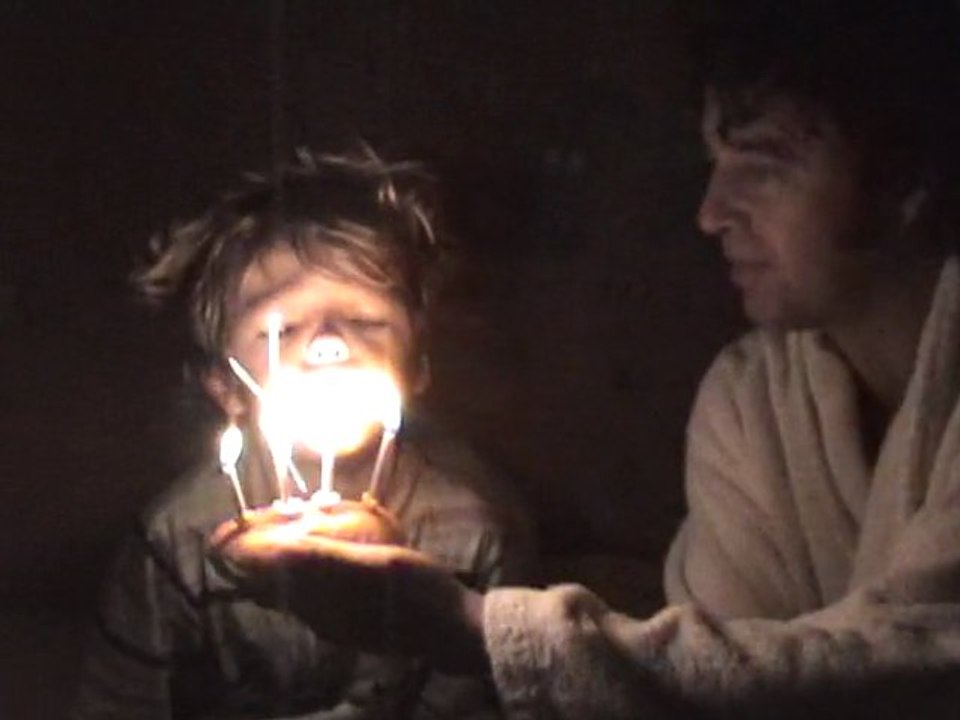 Joyeux anniversaire... au réveil!