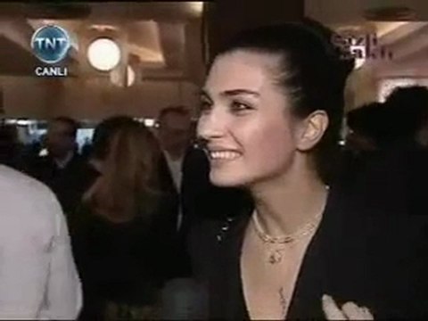 Tuba Büyüküstün - SİYAD ödülleri (TNT)