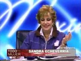 Sandra Echeverría con Maxine Woodside (radioformula)
