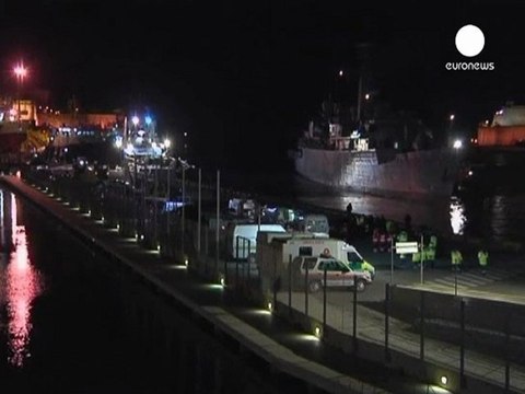 Evacuaciones de extranjeros en Libia: por tierra, mar y aire