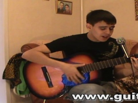 за собою дверь казармы затворю. за собою двери роты. песня за собою двери школы тихо затворю. в казарме под гитару. салага песня.