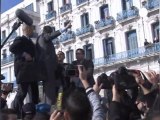 Algeria, scontri tra polizia e manifestanti