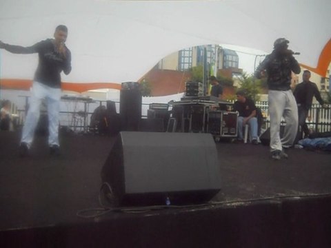 Ghix ft Docteur Thug [ AUTHENTiiC CREW ] Fête dla ville 2O1O