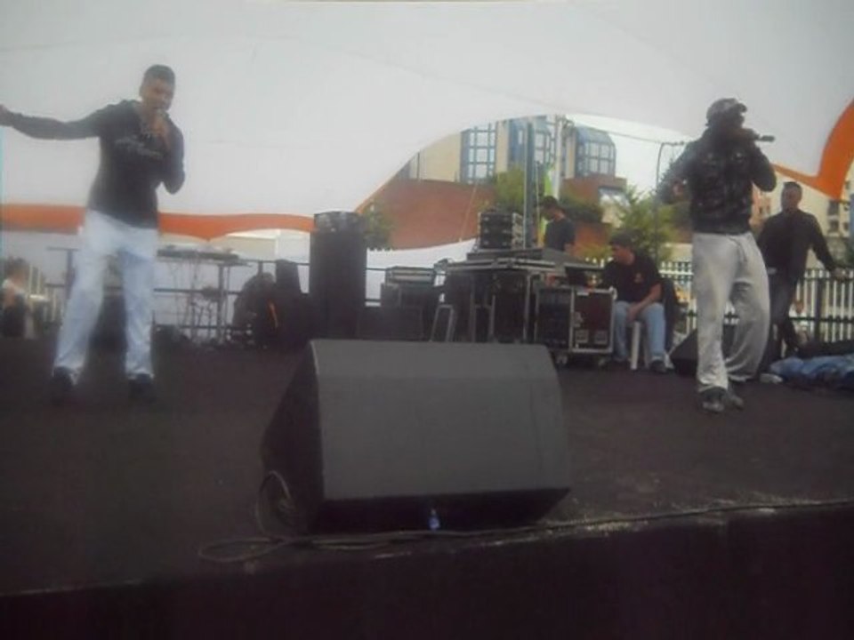 Ghix ft Docteur Thug [ AUTHENTiiC CREW ] Fête dla ville 2O1O