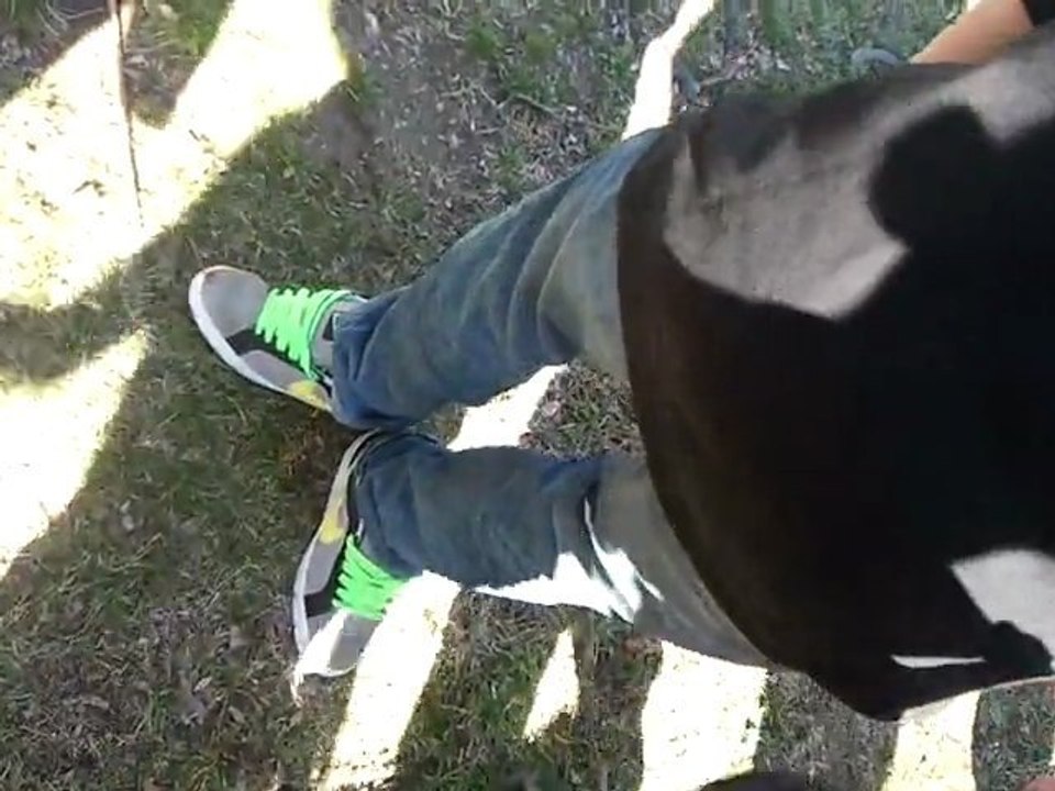 Pieds se tournant a 180°