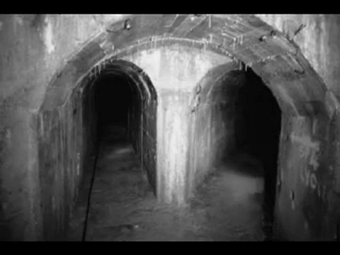 Le visiteur du futur (le présent du visiteur du futur) 02