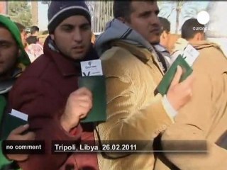 La cohue à l'aéroport de Tripoli - no comment