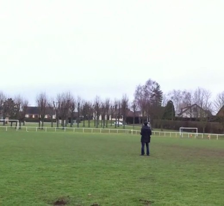 Jérôme Trex 450 Pro Bray le 13février 2011.avi