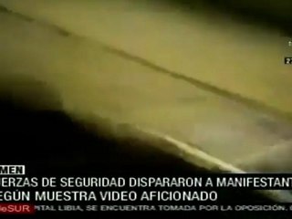 Video muestra represión a manifestantes en Yemen