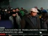 Evacúan a otros 4 mil trabajadores chinos de Libia