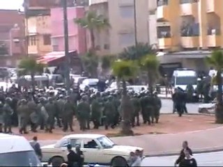 شباب بالقنيطرة يحاولون تخليد قيام جبهة الانفاصليين