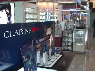 Arabic-Web-Men's cosmetics take off in China