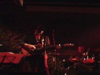 BLOW-UP Αντώνης Λιβιεράτος Antonis Livieratos