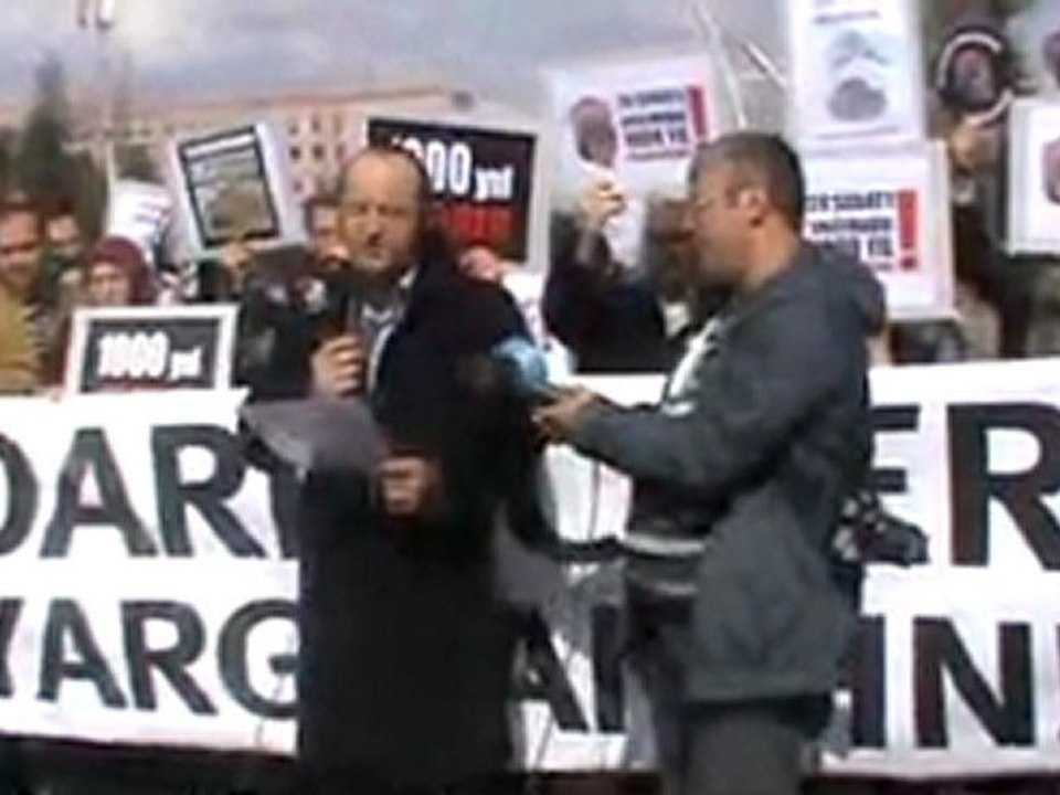 28.02.2011 28 Şubat Darbe eylemi