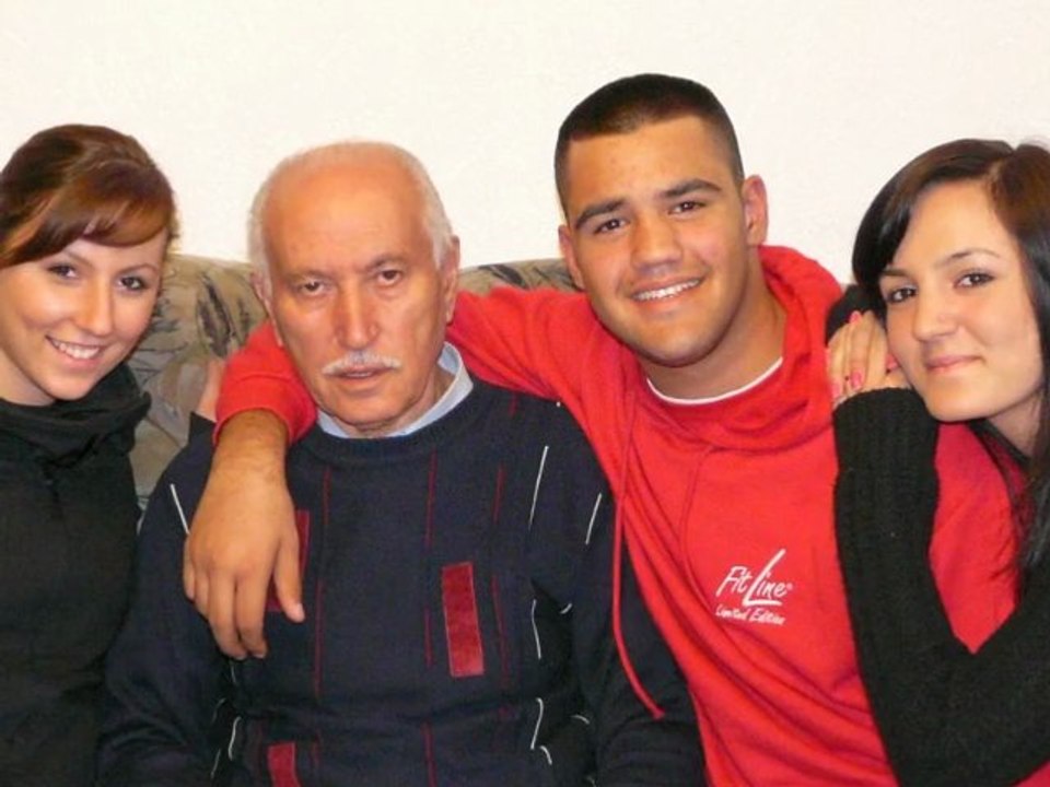 HANi NERDE BABM - SENi UNUTMADIK BABAM - [Video “Avşar Babam Benim”]