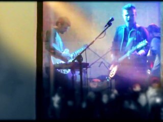 Zima w Kato - Koncert Zespołu MUCHY  w oknie KATOBaru