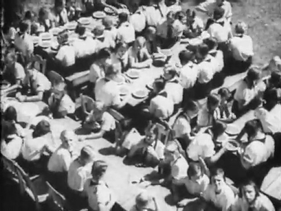 La vie d' Adolf Hitler - Das Leben Von Adolf Hitler 3/6