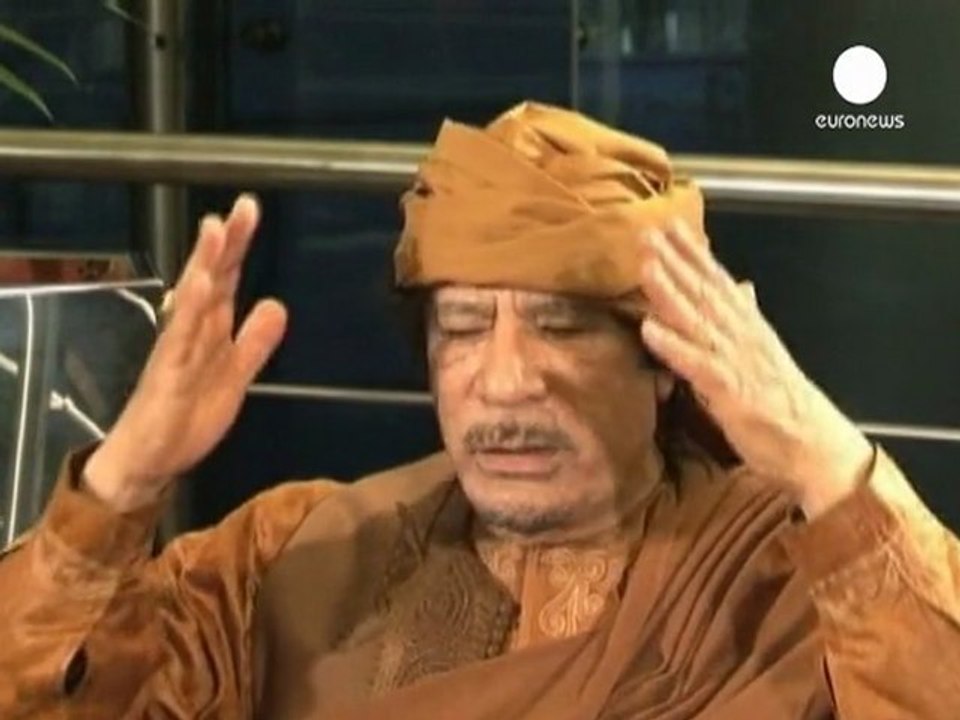 Kaddafi'yi güldüren soru