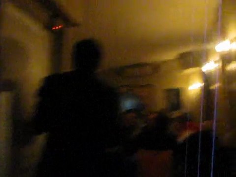 ATAKAN AKDAŞ/BOŞ ÇERÇEVE (ÇİÇEK BAR)