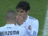 Kaká se defiende de las críticas rapeando
