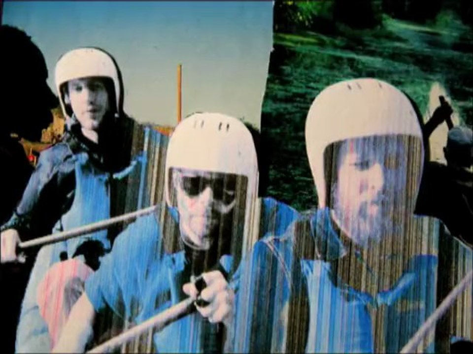 ARCHIE BRONSON OUTFIT “Run Gospel Singer” (2010)