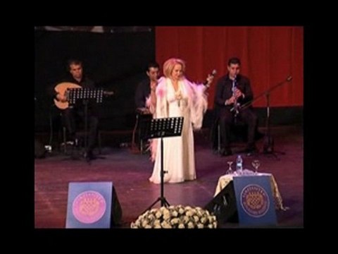 GRUP ŞAHANE Gurbet İçimde Bir Ok - Belkıs ÖZENER