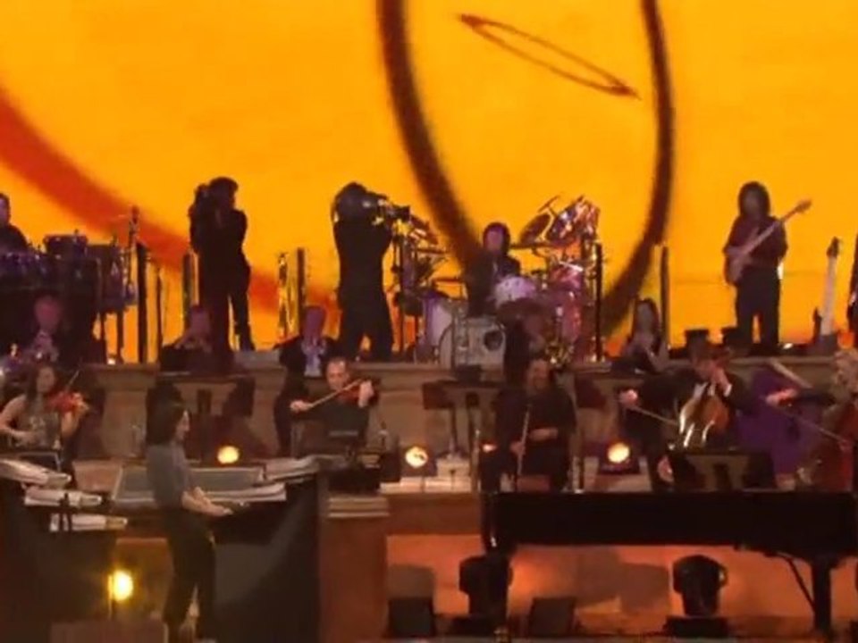 Yanni - Stand In Motion & Rainmaker HD