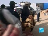 Egypt: Refugees swamp borders in fleeing Libyan unrest