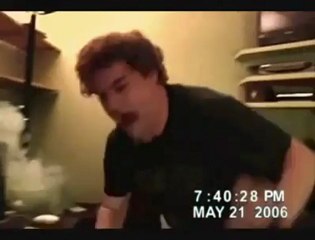 Un mec qui pete un plomb