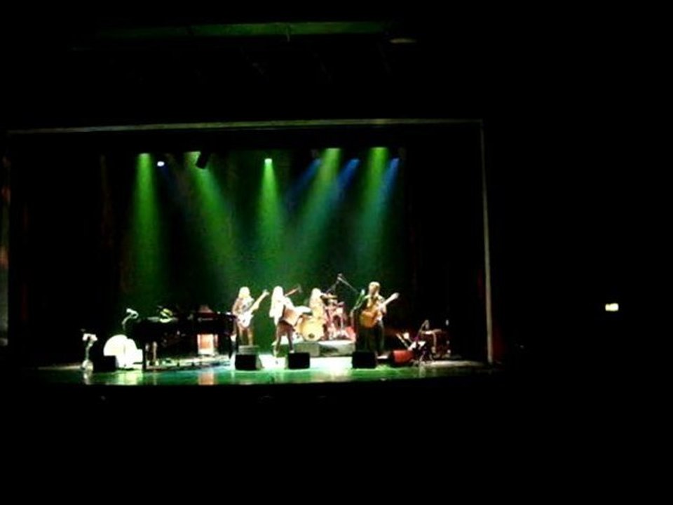 An Pierlé reprend Paris s'éveille