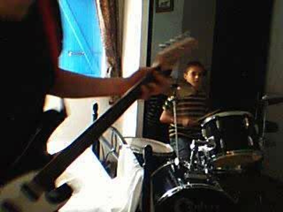 Smells like teen spirit - Sun 10