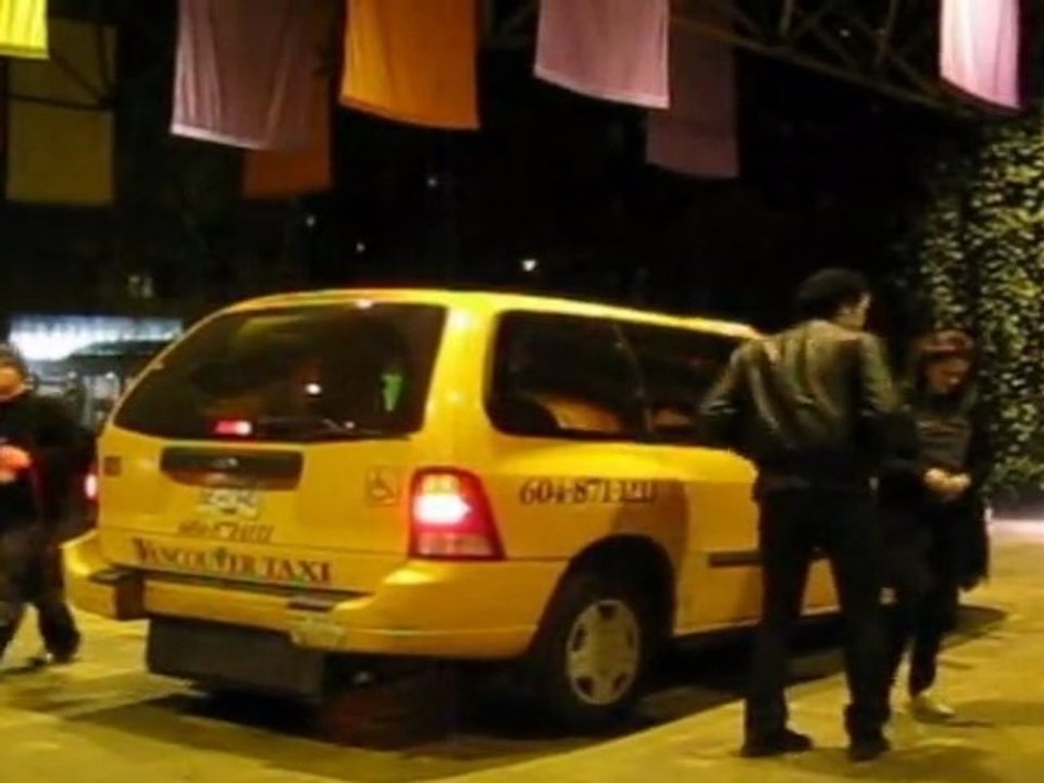 Rpatts Says He's a Fan of Charlie Sheen