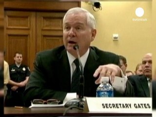 Faut-il établir une zone d'exclusion aérienne en Libye ?