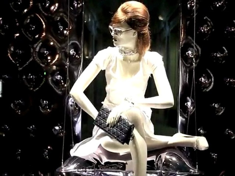 Christian Dior - Vitrines de luxe par American Supply Paris