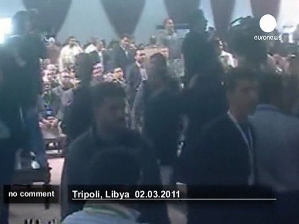 Gaddafi backed by supporters - no comment
